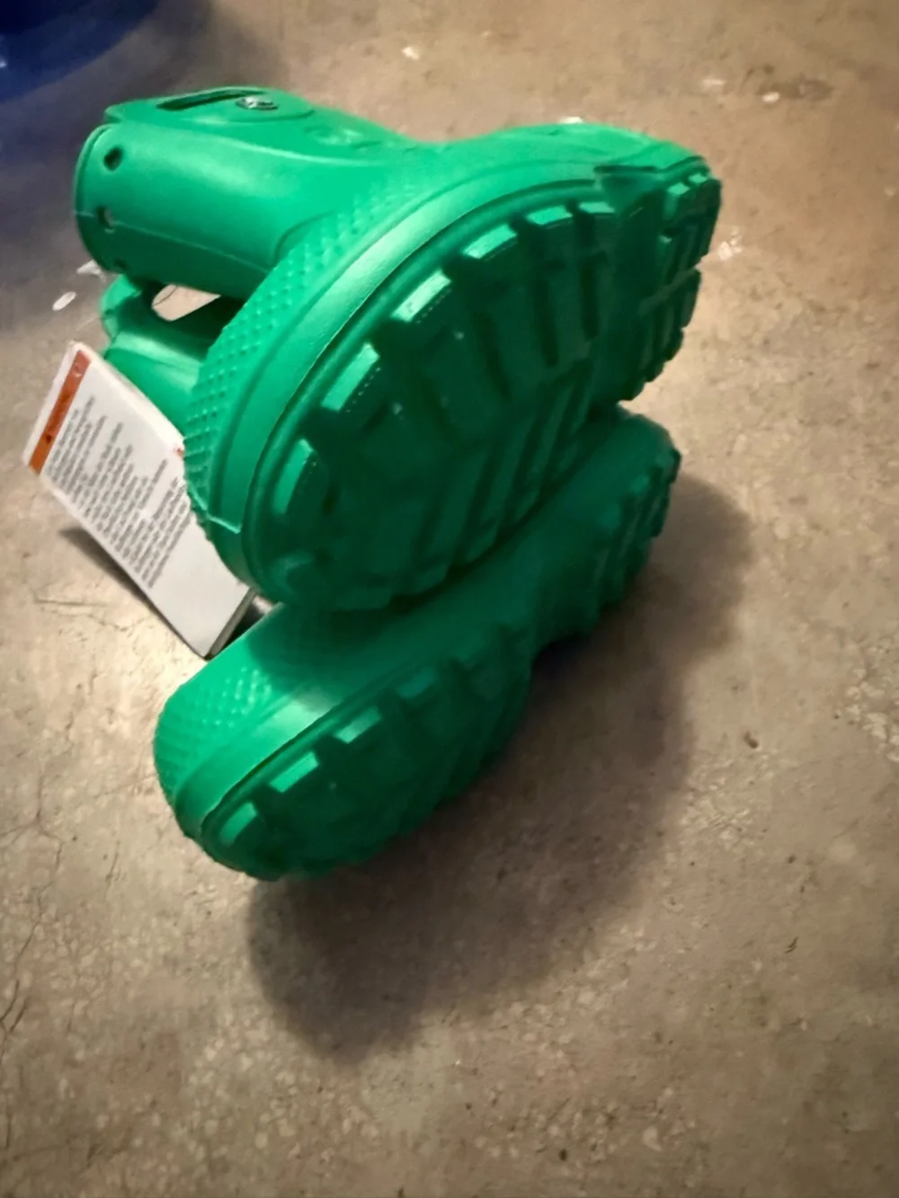 NEW! Crocs Kids Waterproof Green Pull-On Rain Boots - Picture 6 of 8